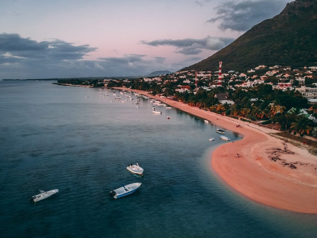 Mauritius időjárása: Tengeri biztonsági tájékoztató és part menti viszonyok turistáknak