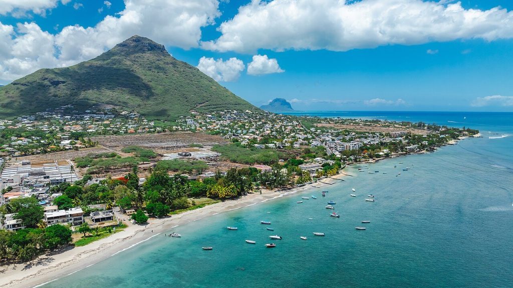 Tamarin Beach Mauritius – Hullámok, séták és brutál naplementék a nyugati parton