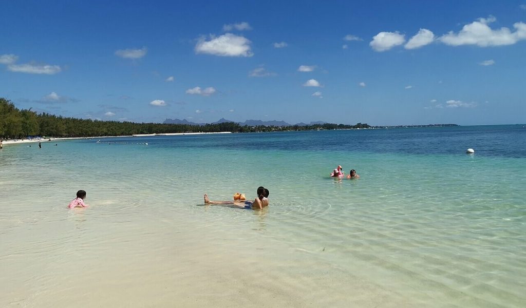 Mont Choisy Beach útikalauz: Helyiek tippjei az északi part leghosszabb strandjához
