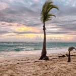 Mauritius időjárása ma: erős szél és nagy hullámok miatti figyelmeztetés turistáknak